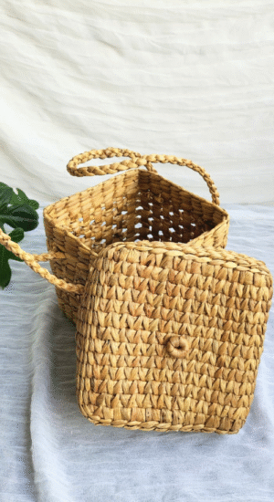 Picnic basket